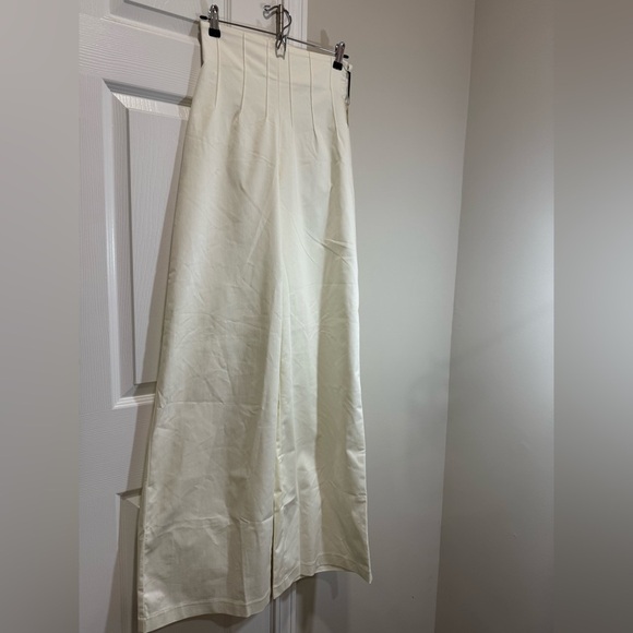 Prime of Lime Alison Cream High Waisted Wide Leg pants in Sz Medium - Picture 10 of 11